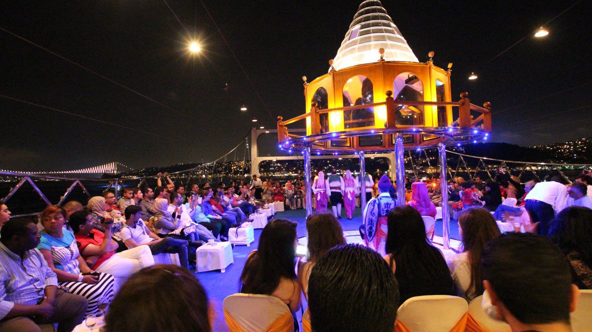 bosphorus night cruise tour with dinner and turkish shows